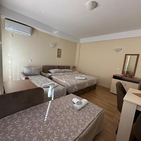 Sadi Apartments Ohrid Buitenkant foto